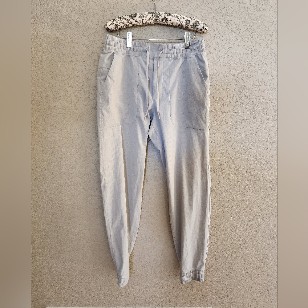 lululemon athletica Men's Light Gray Joggers Size Large